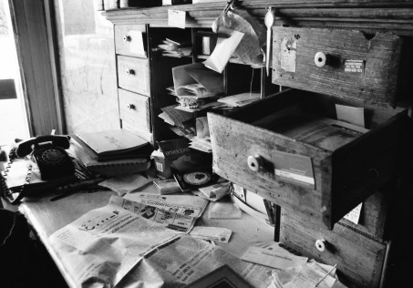 The CEO's desk at Ruby's. From the Glencoe Project. 1988
